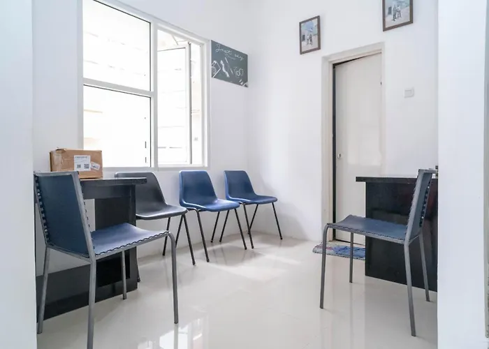 KoolKost Syariah @ Jl Kelapa Dua Raya Tangerang (Minimum Stay 6 Nights)